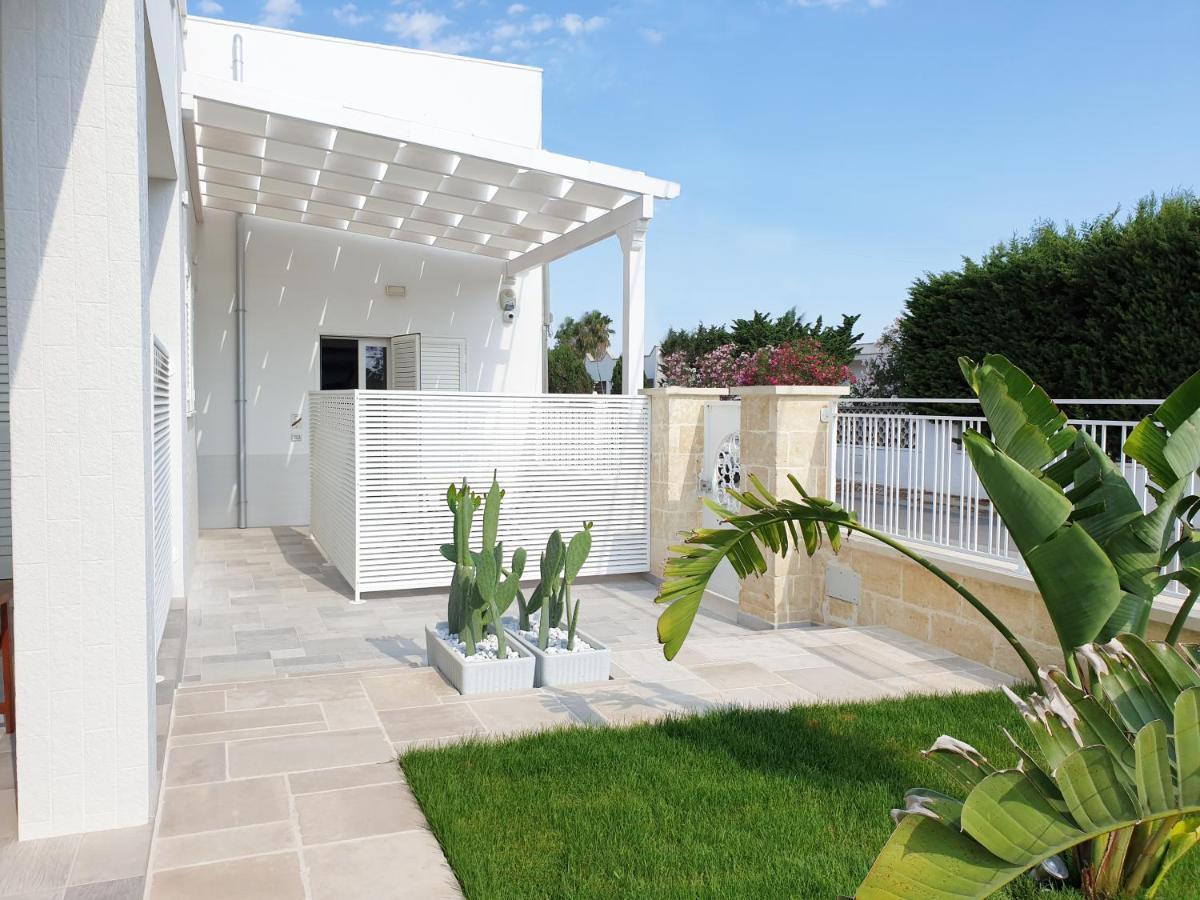 La Baia Apartments Torre Lapillo Dış mekan fotoğraf