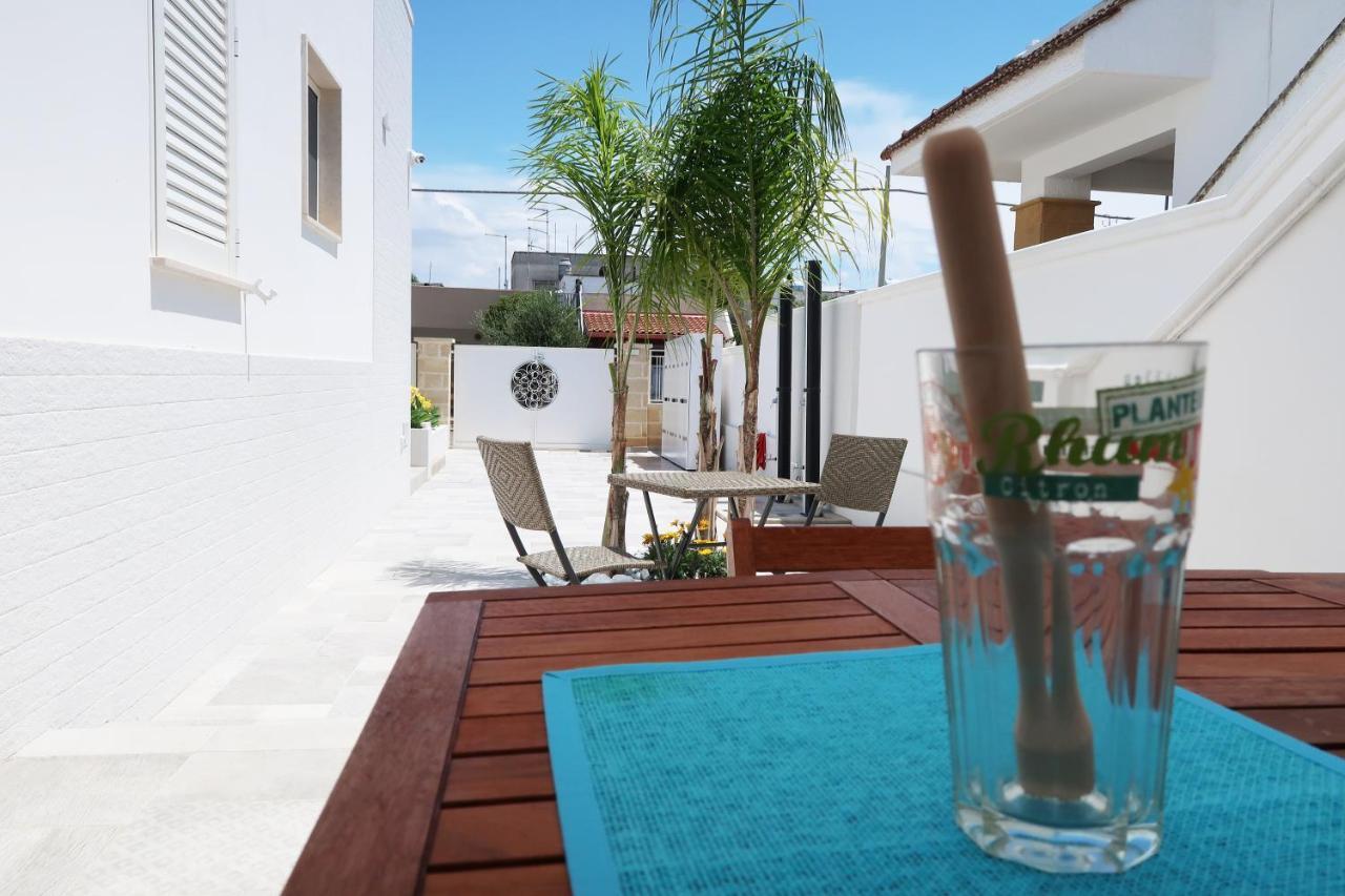 La Baia Apartments Torre Lapillo Dış mekan fotoğraf
