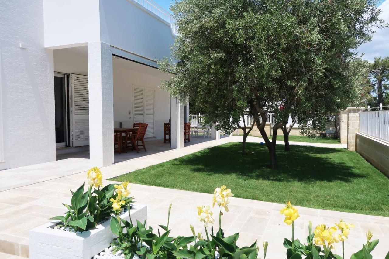 La Baia Apartments Torre Lapillo Dış mekan fotoğraf