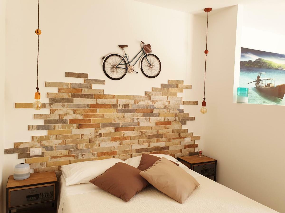 La Baia Apartments Torre Lapillo Dış mekan fotoğraf