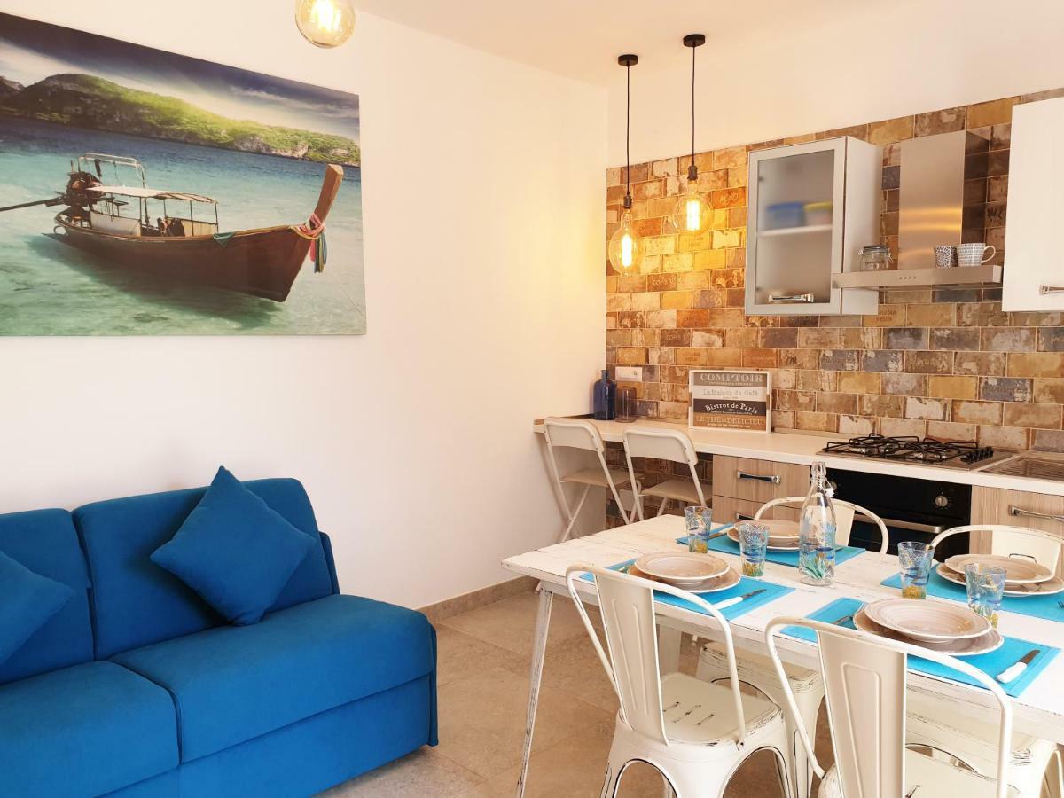 La Baia Apartments Torre Lapillo Dış mekan fotoğraf