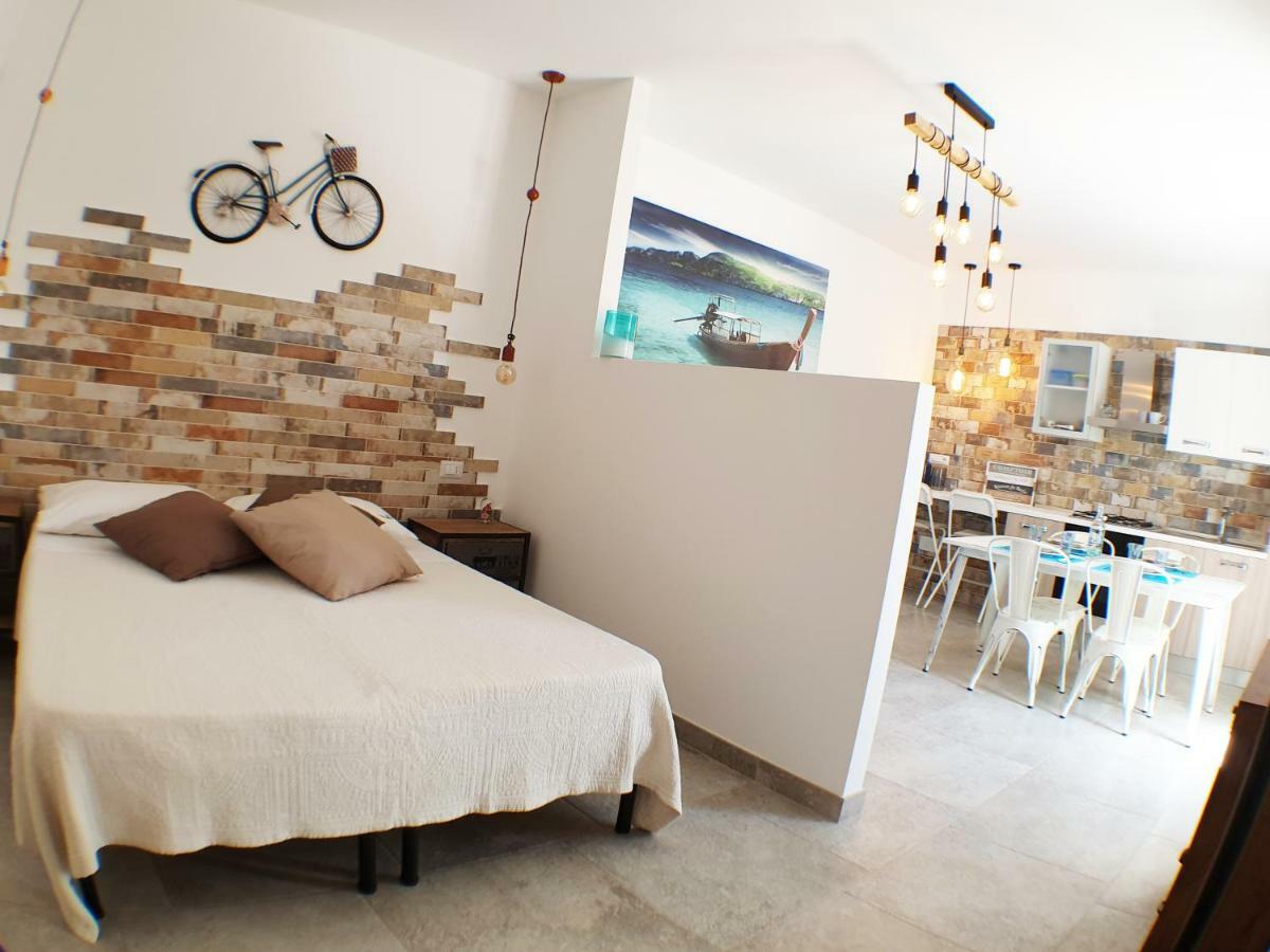 La Baia Apartments Torre Lapillo Dış mekan fotoğraf