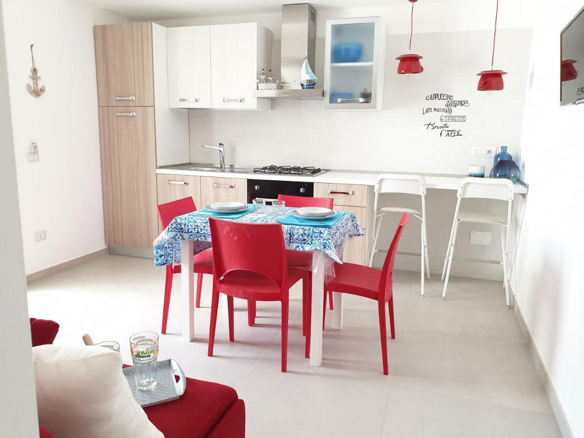 La Baia Apartments Torre Lapillo Dış mekan fotoğraf