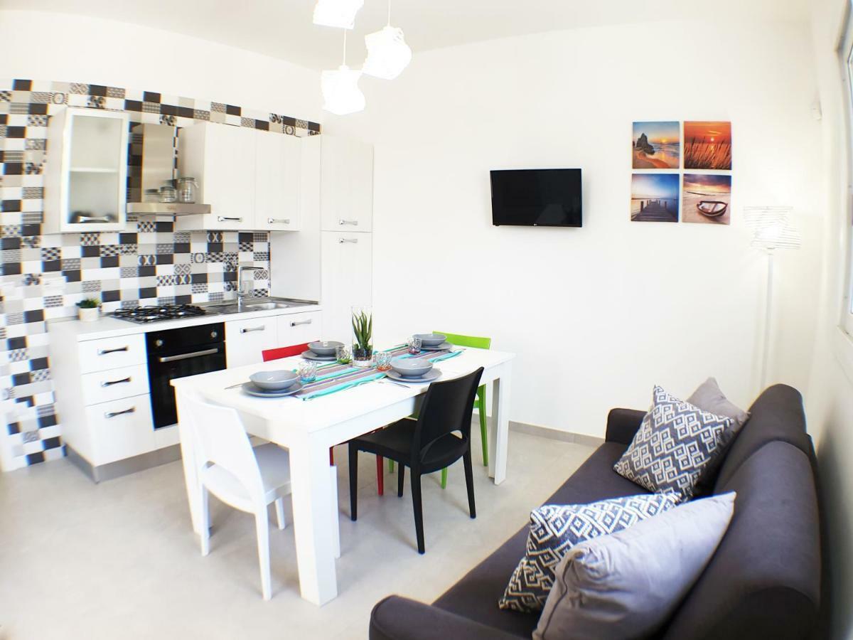 La Baia Apartments Torre Lapillo Dış mekan fotoğraf